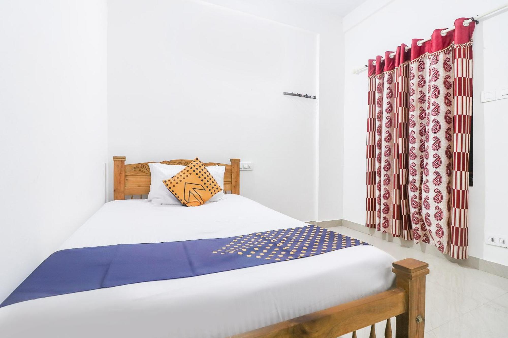 Spot On Rohini Inn Kadampuzha Kottakkal Zewnętrze zdjęcie