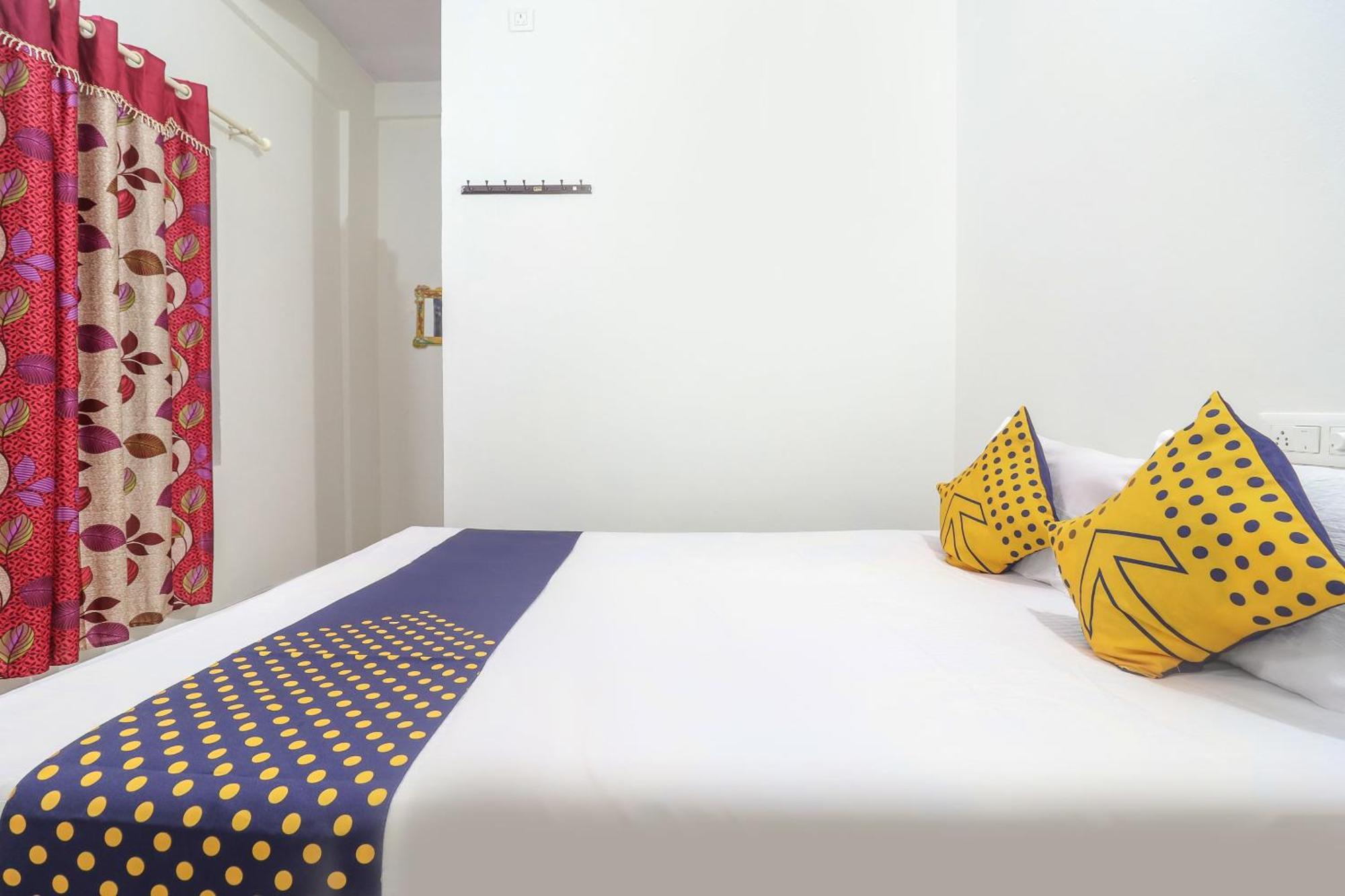 Spot On Rohini Inn Kadampuzha Kottakkal Zewnętrze zdjęcie