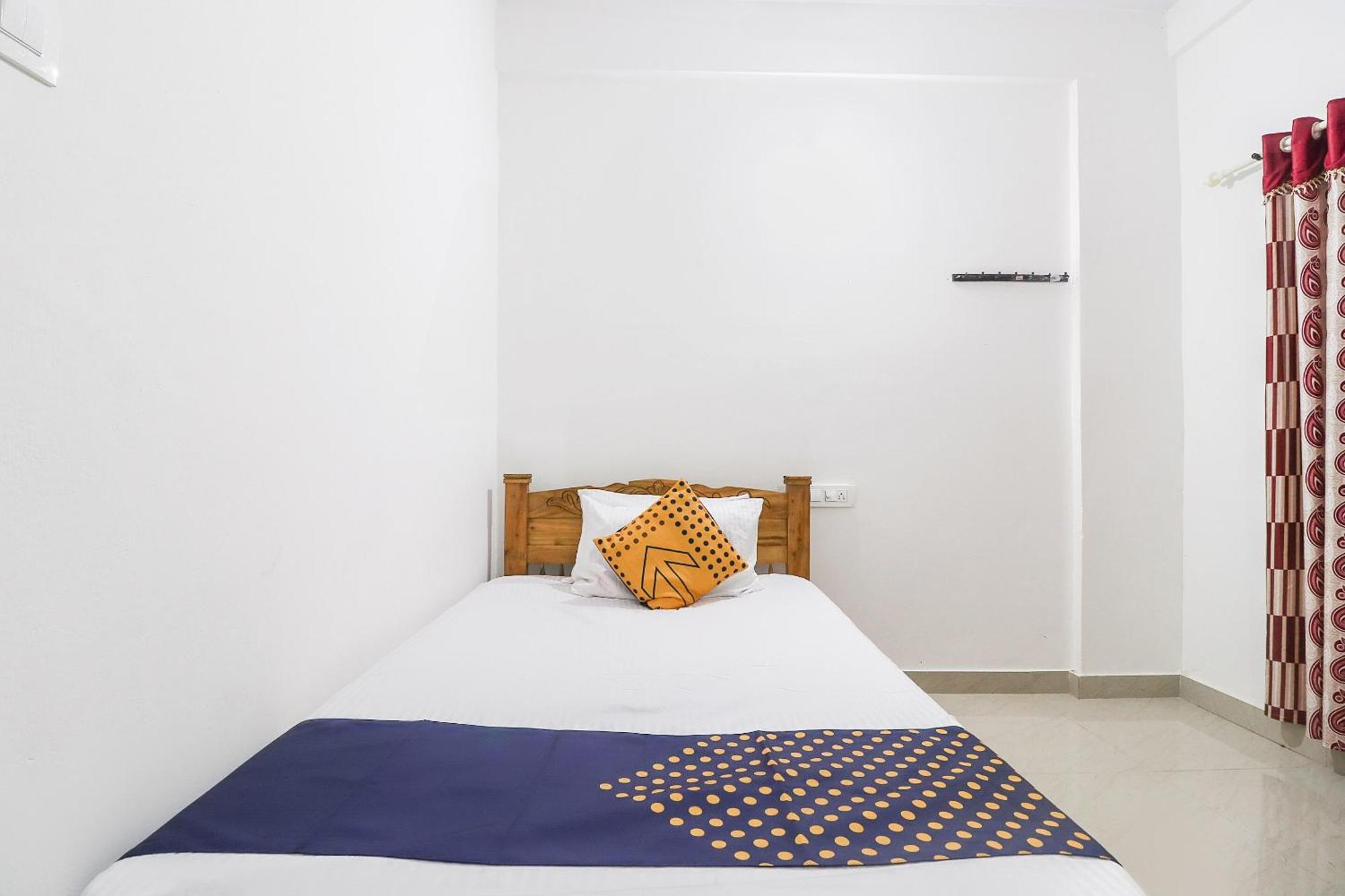 Spot On Rohini Inn Kadampuzha Kottakkal Zewnętrze zdjęcie